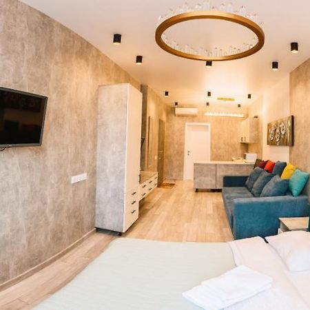 Royal Tower Luxurious Smart Residence Kyiv Exterior photo